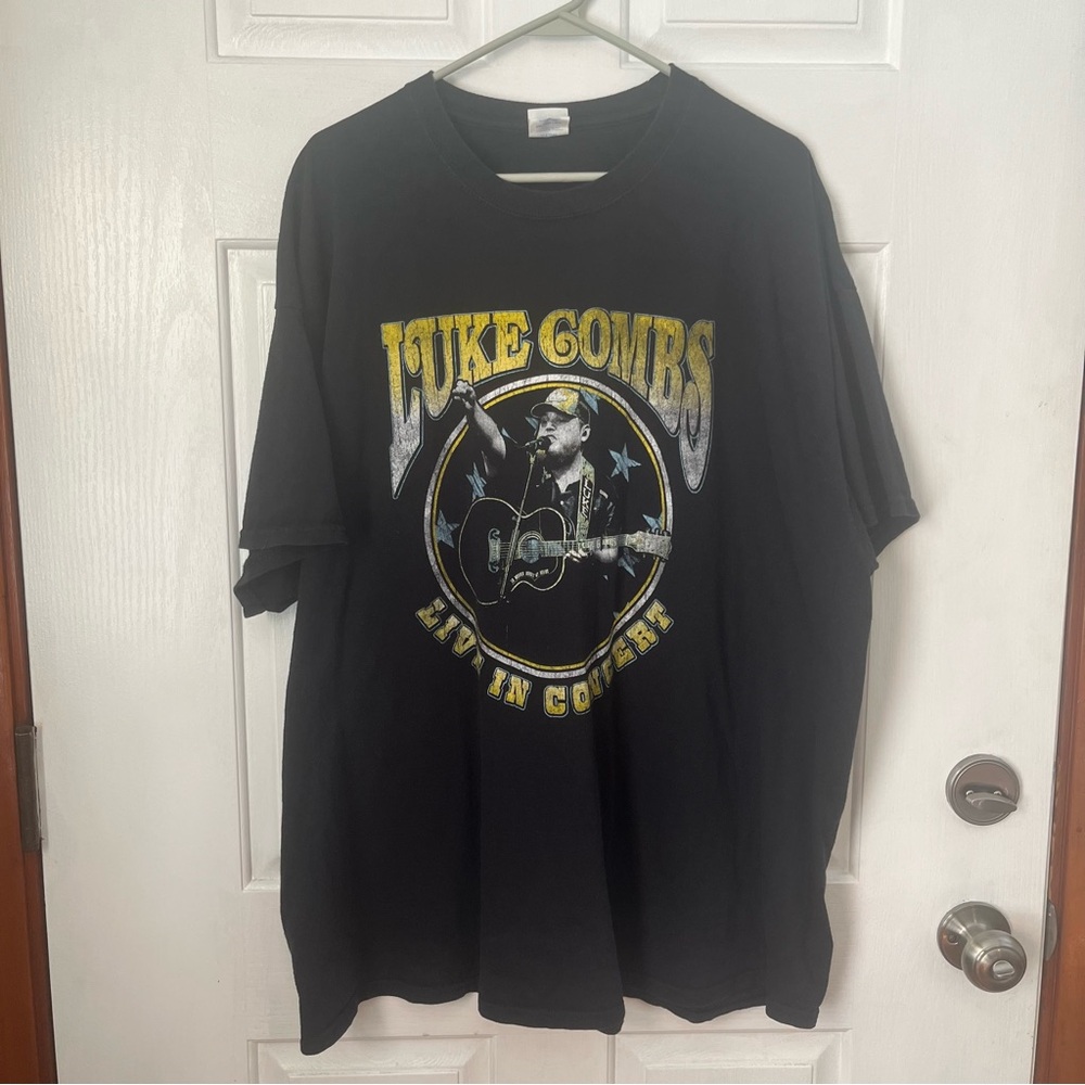 Luke Combs Live in Concert Graphic Tee 3XL